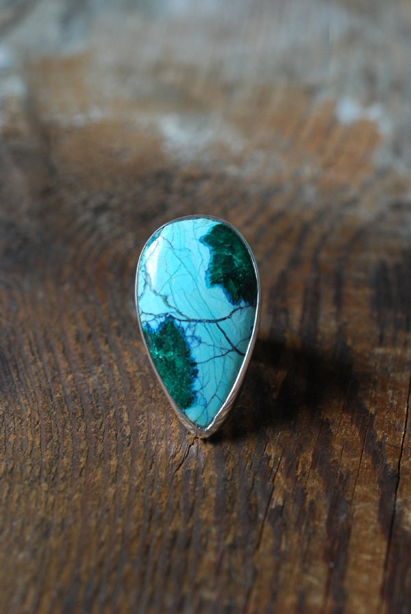Flowers Ring Chatoyant Malachite Flowers In Chrysocolla