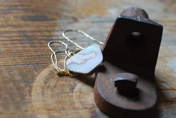 Spencer Rainbow Opal Pendant American Mined Idaho Opal