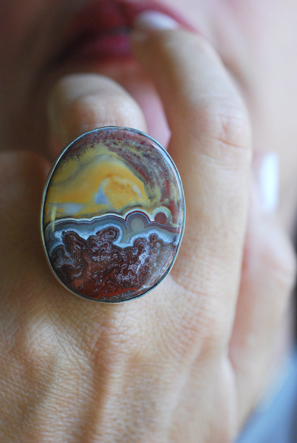 Burgundy Sunset Ring Rare Kentucky Agate