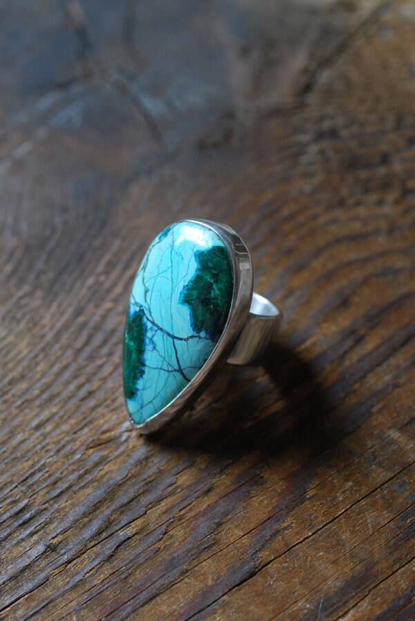 Flowers Ring Chatoyant Malachite Flowers In Chrysocolla