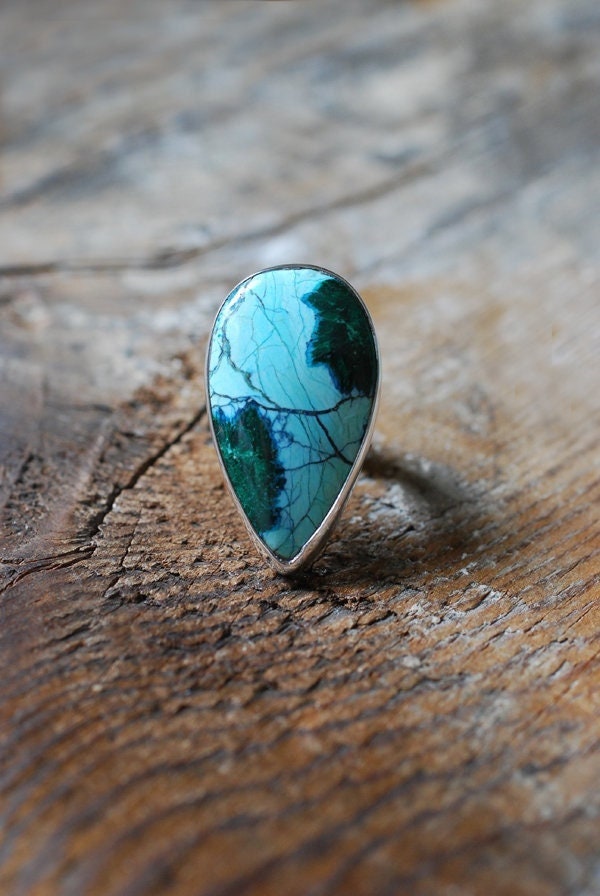 Flowers Ring Chatoyant Malachite Flowers In Chrysocolla