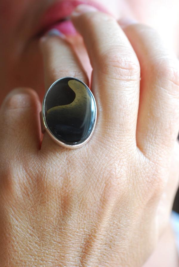 Golden Ribbon Ring Collector's Obsidian