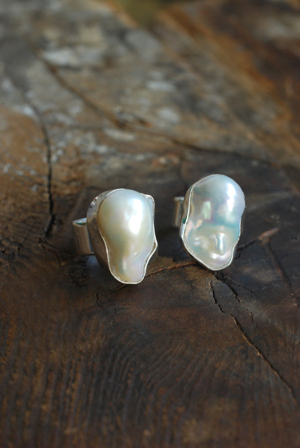 Baroque Pearl Ring
