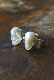 Baroque Pearl Ring
