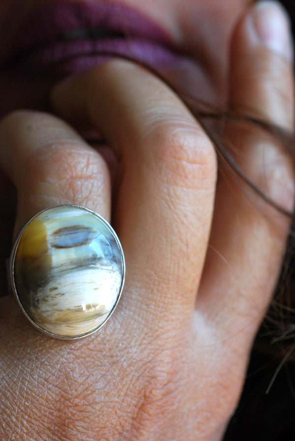 Felidae Ring Natural Cats Eye Bubbly Chrysoberyl