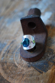 Velvet Grandidierite And Peridot Etrurian Ring