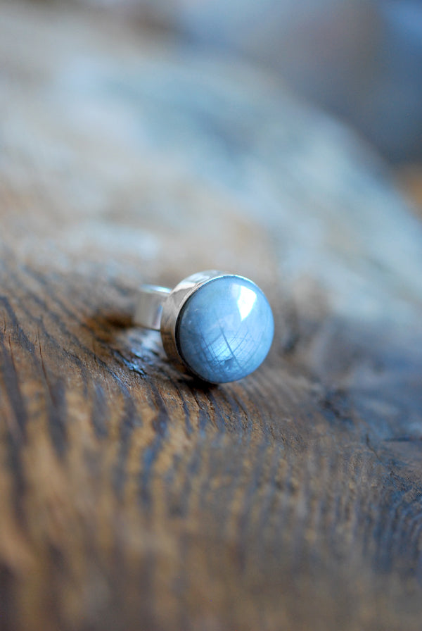Silver Solstice Ring Natural Silver Sapphire