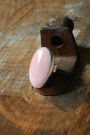 Pink Venus Ring Statement Conch Shell