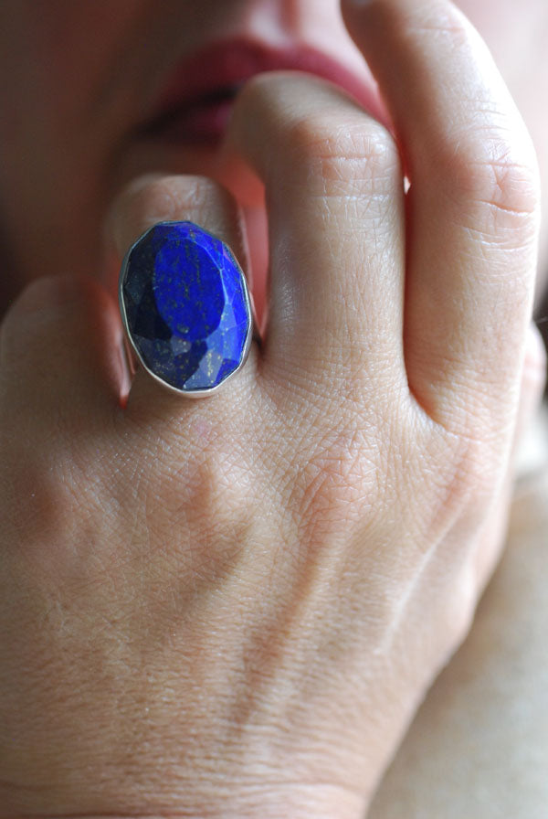 Eternal Majesty Ring Lapis