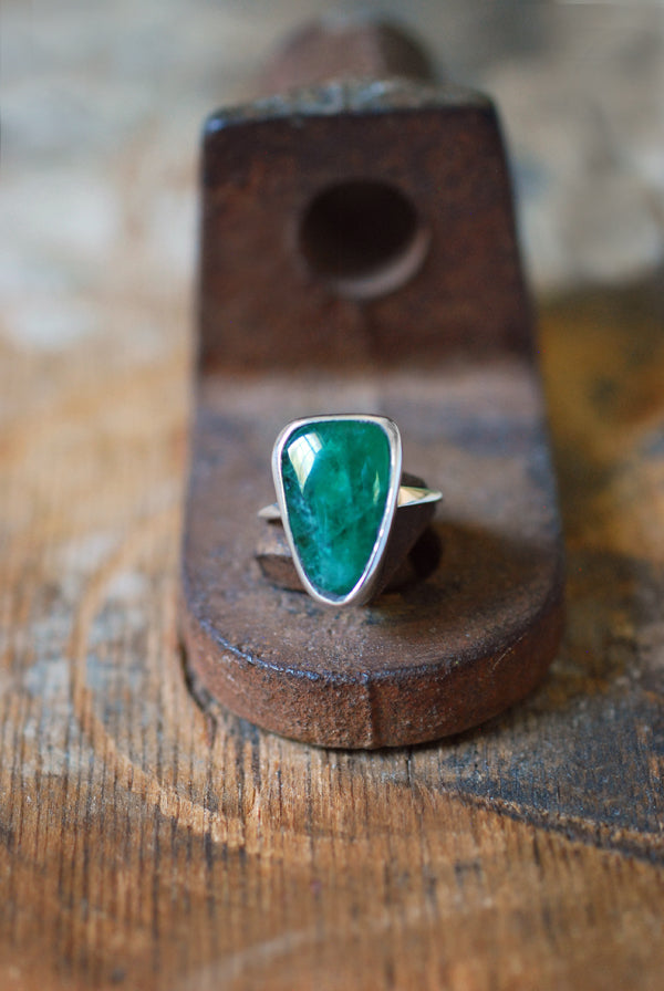 Raw Emerald Gem Ring