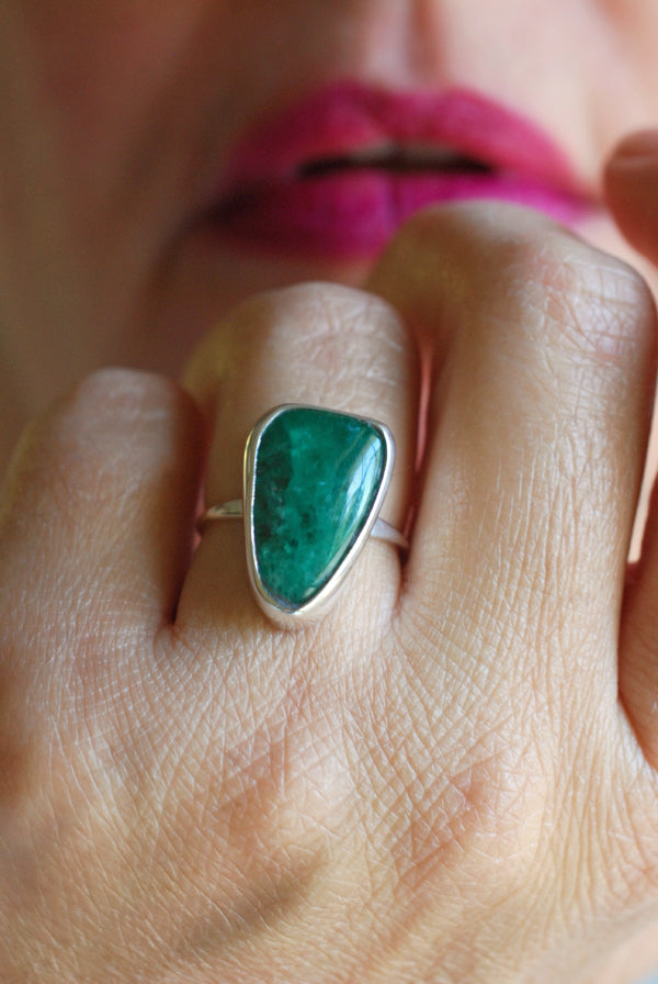 Raw Emerald Gem Ring