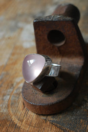 Rosy Glow Ring Fine Rose Quartz