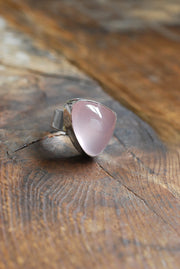 Rosy Glow Ring Fine Rose Quartz