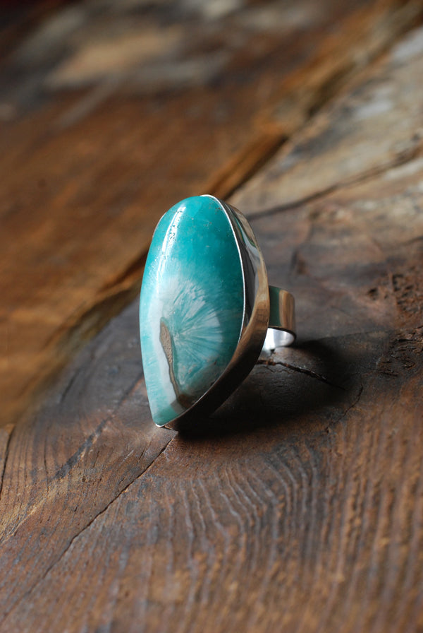 Mineral Tide Ring Rare Smithsonite