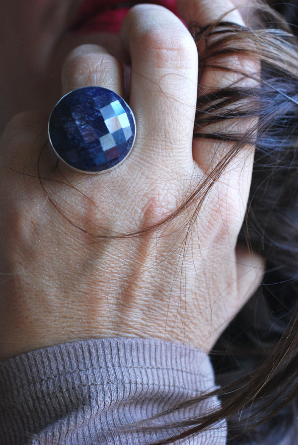 Starlit Eve Sapphire Quartz Ring