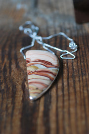 Peachy Horizon Pendant Rolling Hills Wave Dolomite