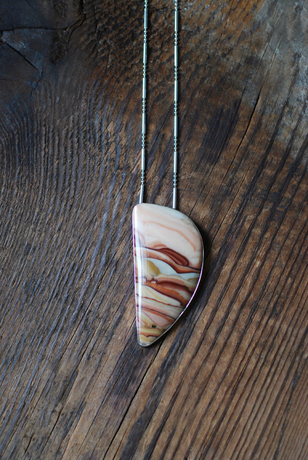 Peachy Horizon Pendant Rolling Hills Wave Dolomite