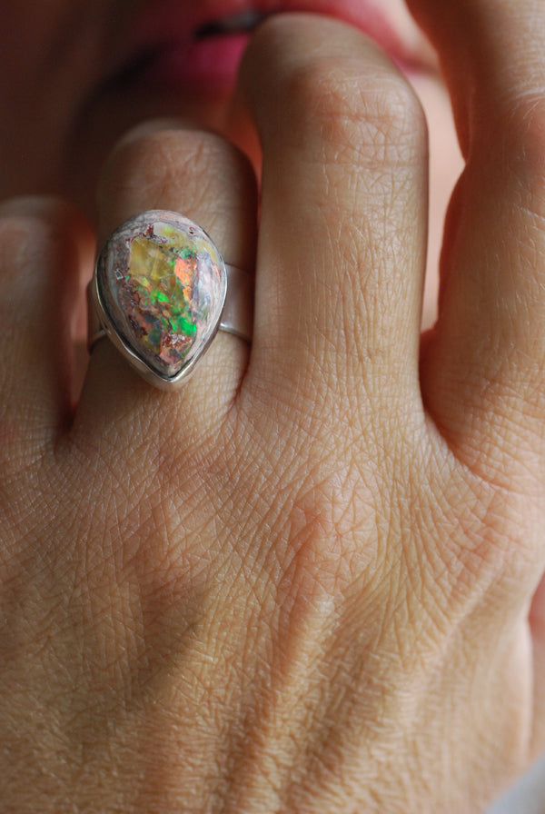 Inner Light Ring Raw Yellow Rainbow Fire Opal