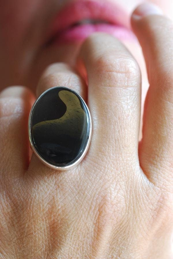 Golden Ribbon Ring Collector's Obsidian