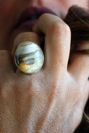 Felidae Ring Natural Cats Eye Bubbly Chrysoberyl