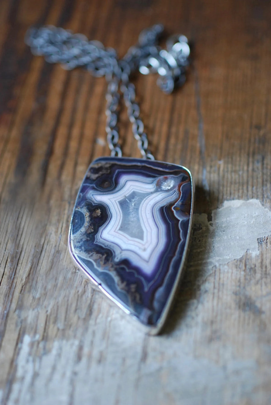 Purple Passion Statement Pendant Rare Collector Agate Ultra Violet Color