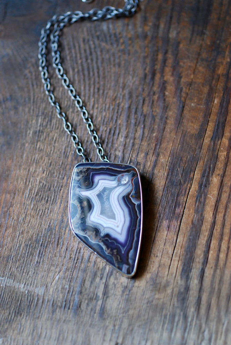 Purple Passion Statement Pendant Rare Collector Agate Ultra Violet Color